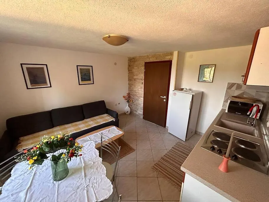 App Franci Parenzana Apartment Marusici  0*, Marusici (Istria)